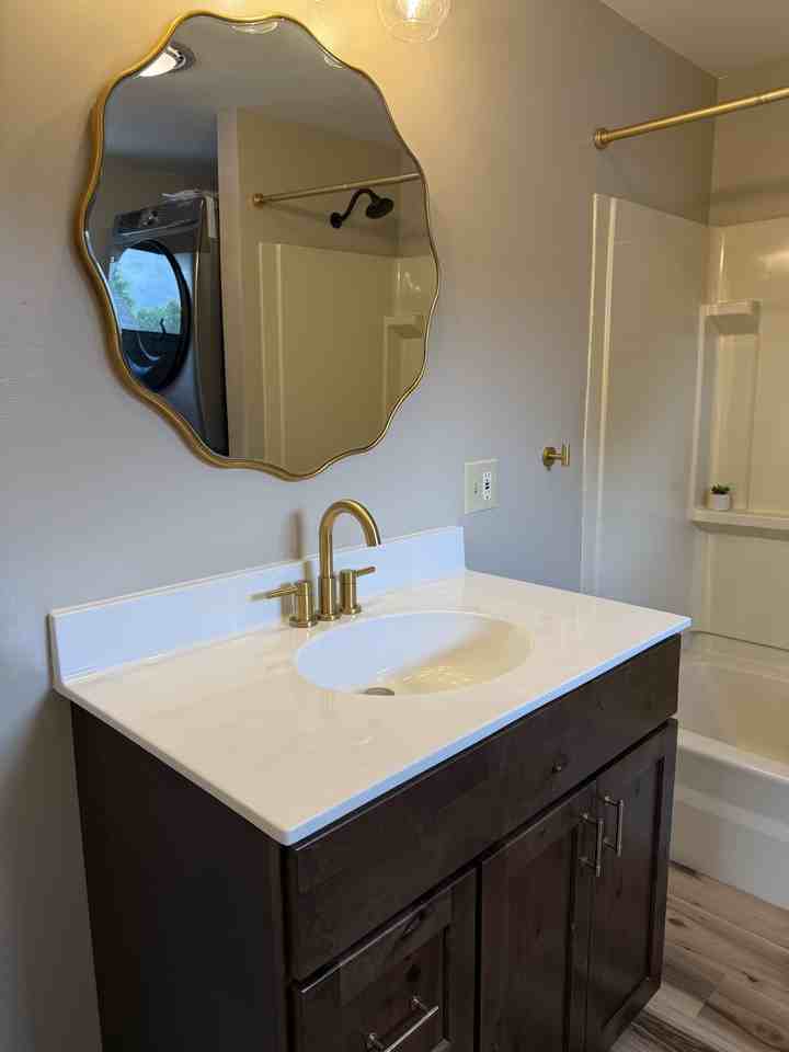 314 Mckinley Ave #2ndFLLOR - Photo 2 of 20