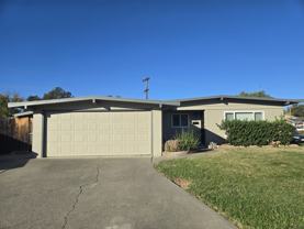 348 Plum St #NA - Photo 1 of 1