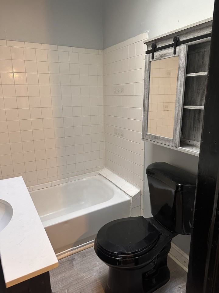 1634 Fort Davis Pl Se #NA - Photo 2 of 9
