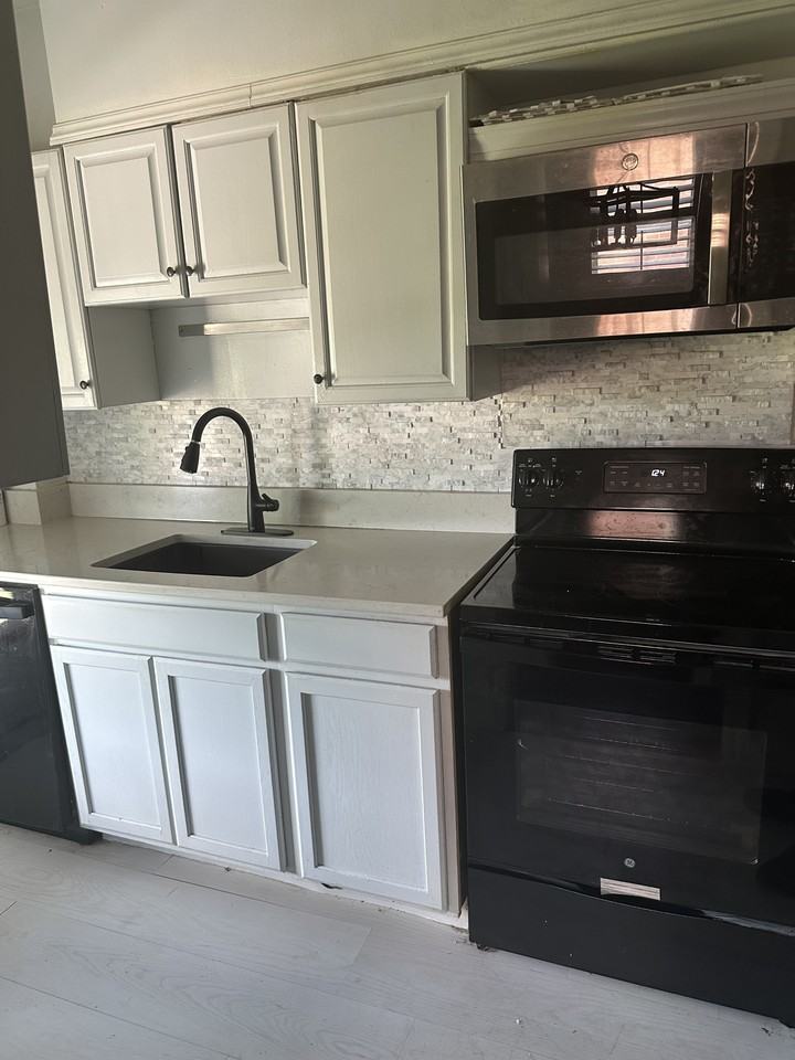 1634 Fort Davis Pl Se #NA - Photo 4 of 9