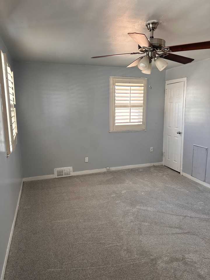1634 Fort Davis Pl Se #NA - Photo 5 of 9