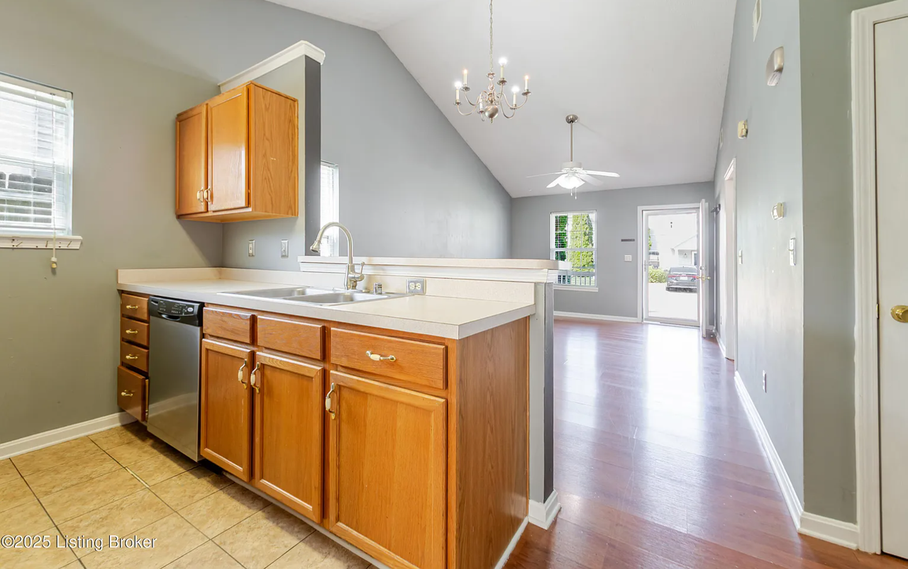 12608 Westport Ridge Way #12608 - Photo 6 of 14