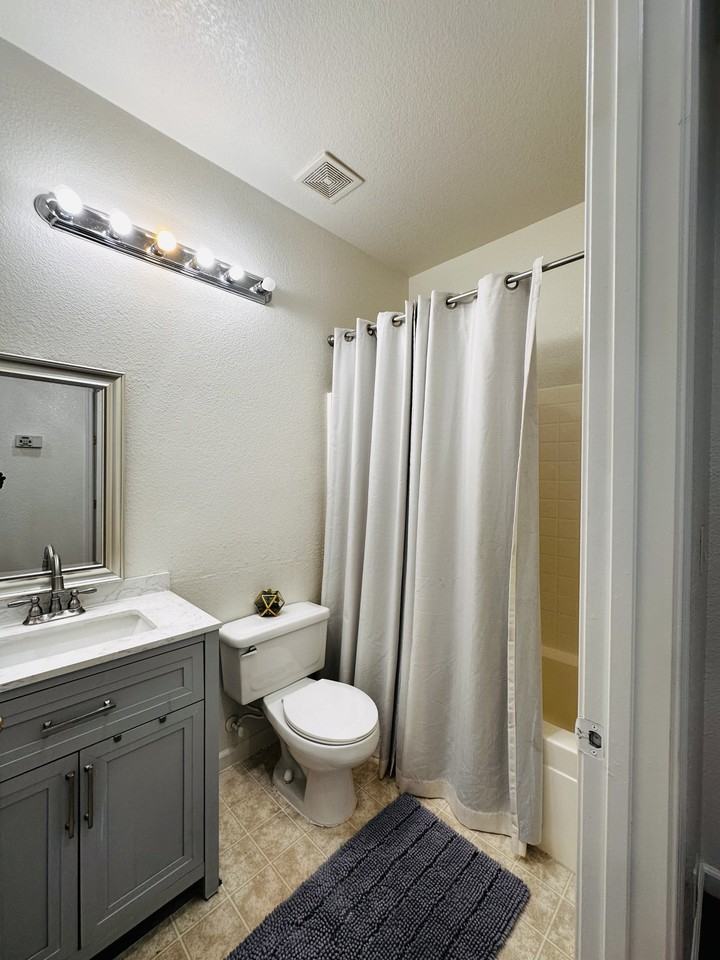 4917 Leemans Way #NA - Photo 7 of 13