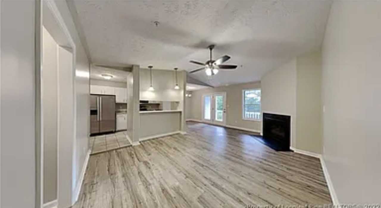 225 Waterdown Dr #11 - Photo 6 of 8