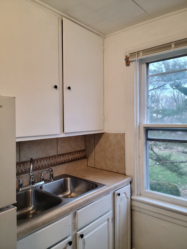 1809 Harford Rd #3 - Photo 4 of 8