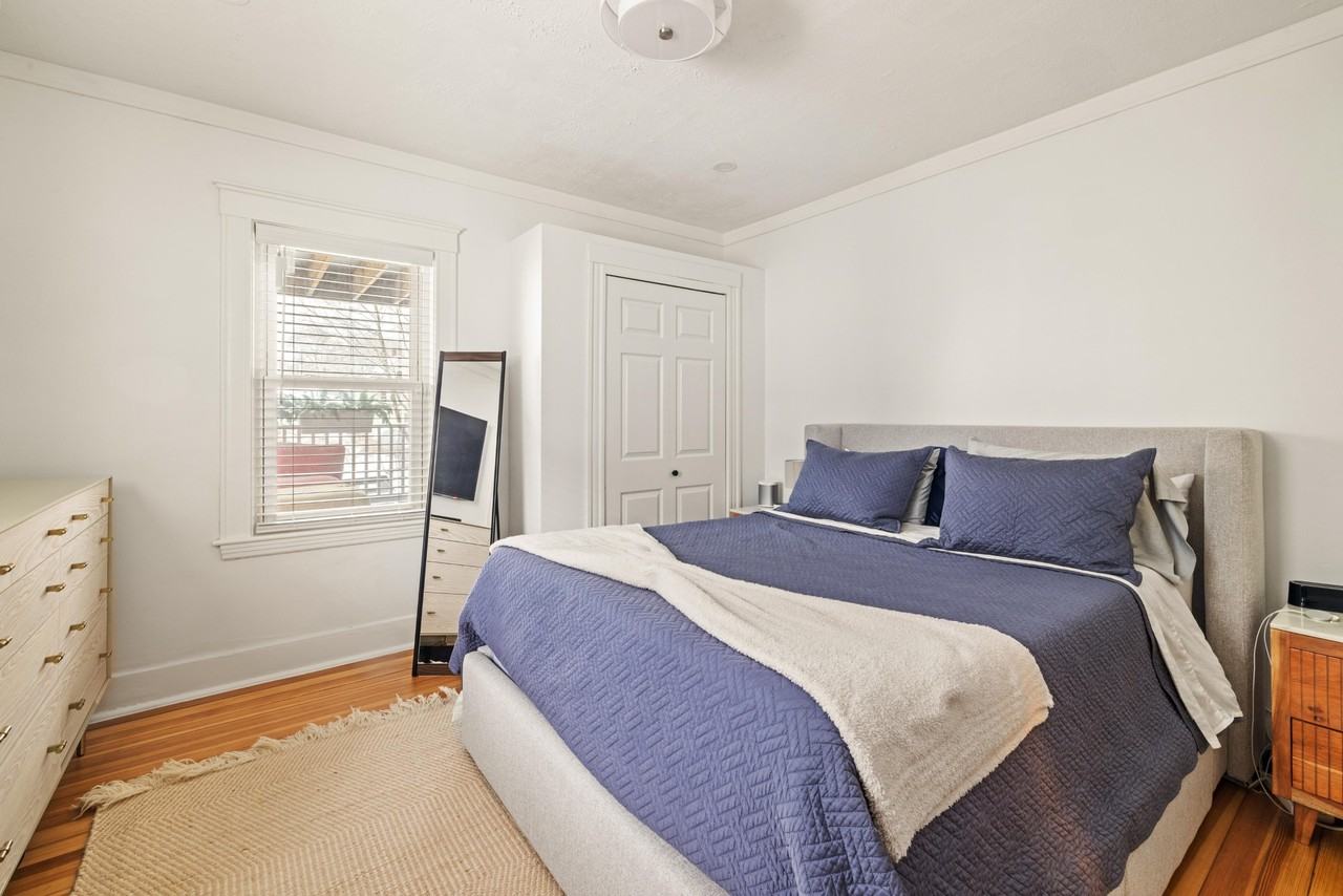 11 Hillview Ave #1 - Photo 3 of 38