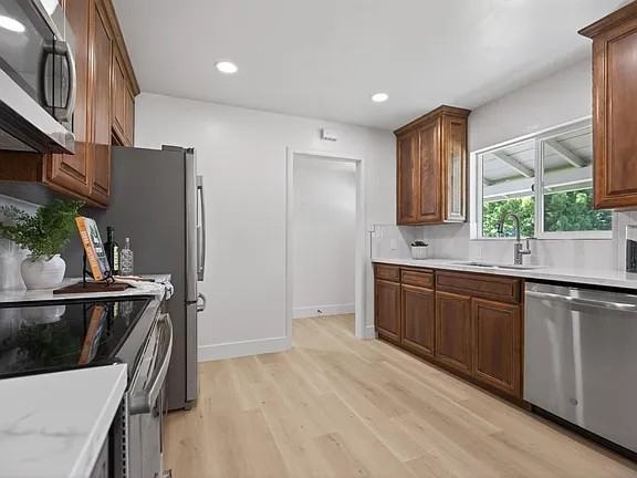 4709 Donnie Lyn Way #NA - Photo 2 of 7