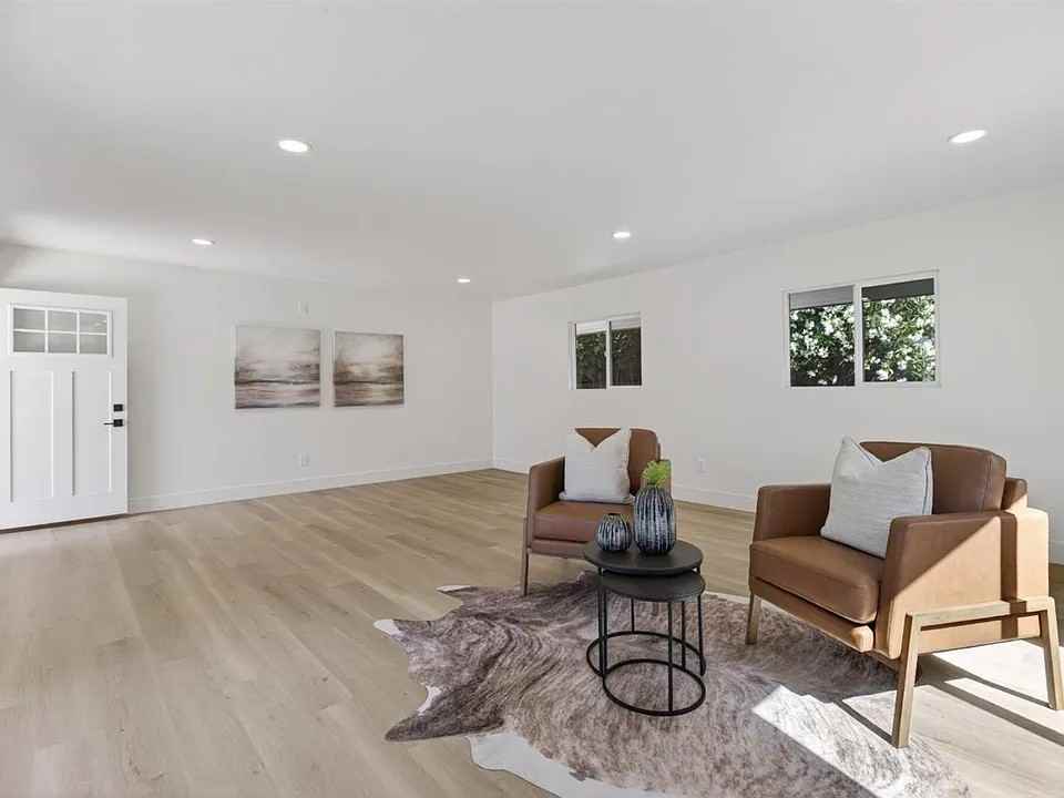 4709 Donnie Lyn Way #NA - Photo 3 of 7