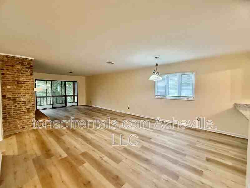 181 N Britton Creek Ct - Photo 3 of 21