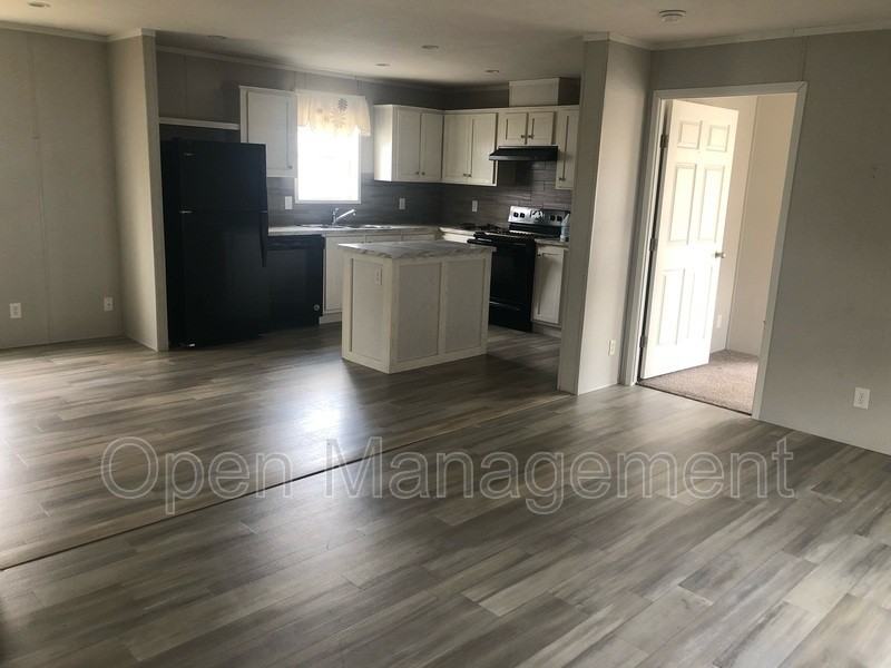 2700 Brookpark Rd - Photo 7 of 8