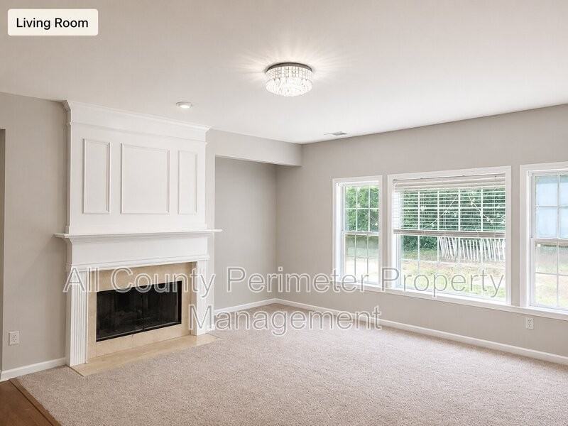 380 Simonton Crest Dr - Photo 6 of 25