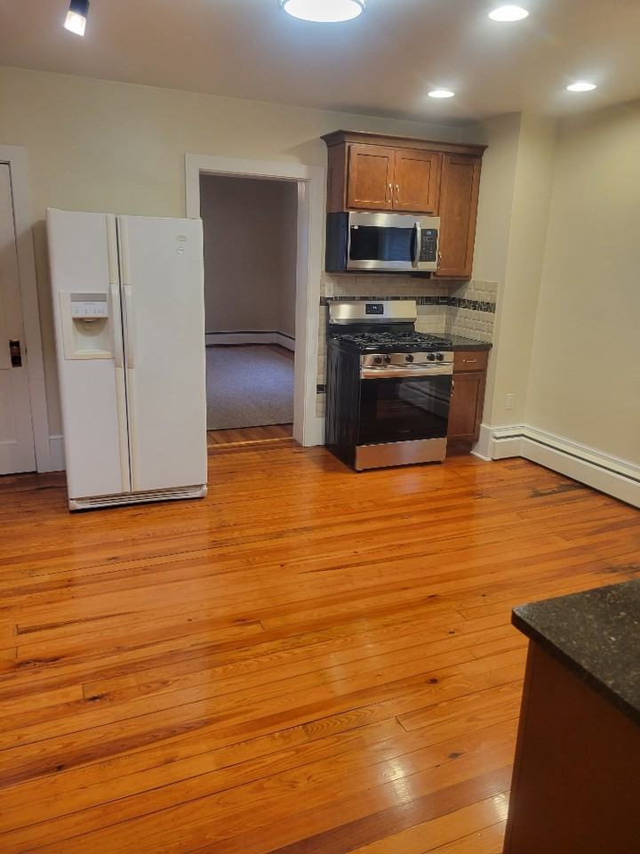 336 S Park Ave #NA - Photo 6 of 18