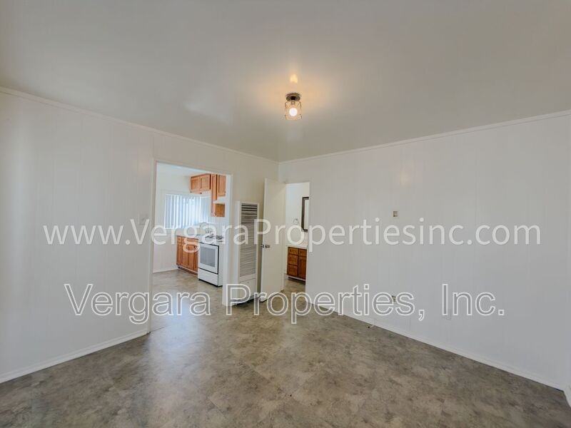 13505 S Mariposa Ave #REAR - Photo 4 of 13