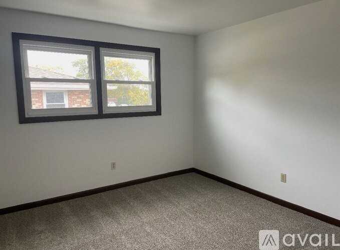 24213 W Hazelcrest Dr #200 - Photo 5 of 6