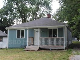 featured image of 1027 E Parker Ave