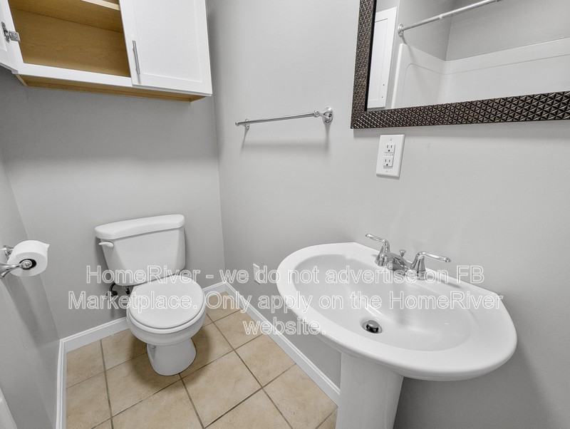 213 Giffin Ave #1 - Photo 7 of 21