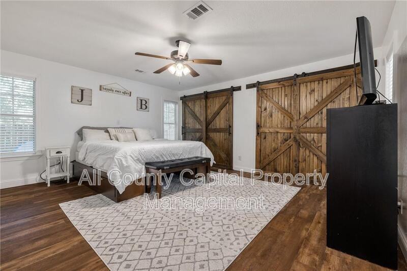 112 Old West Trl - Photo 7 of 13