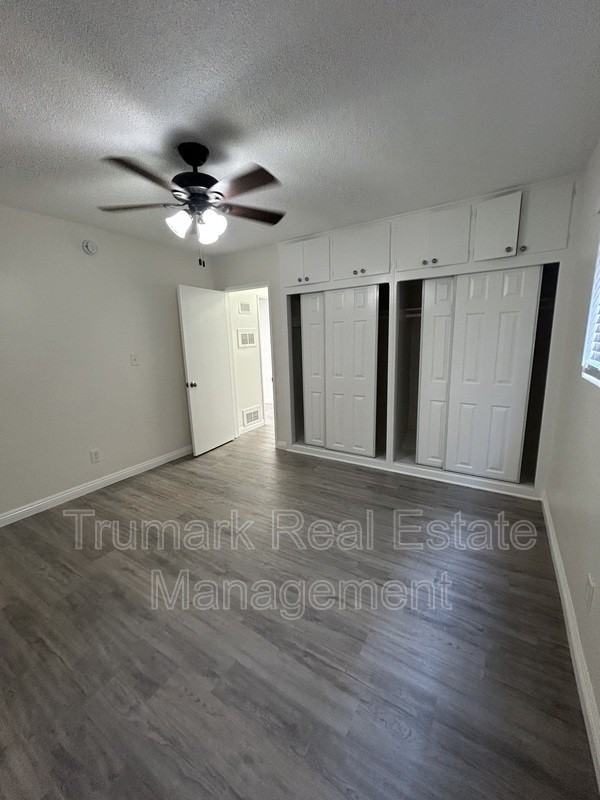 1811 Huntington Dr #2 - Photo 4 of 6