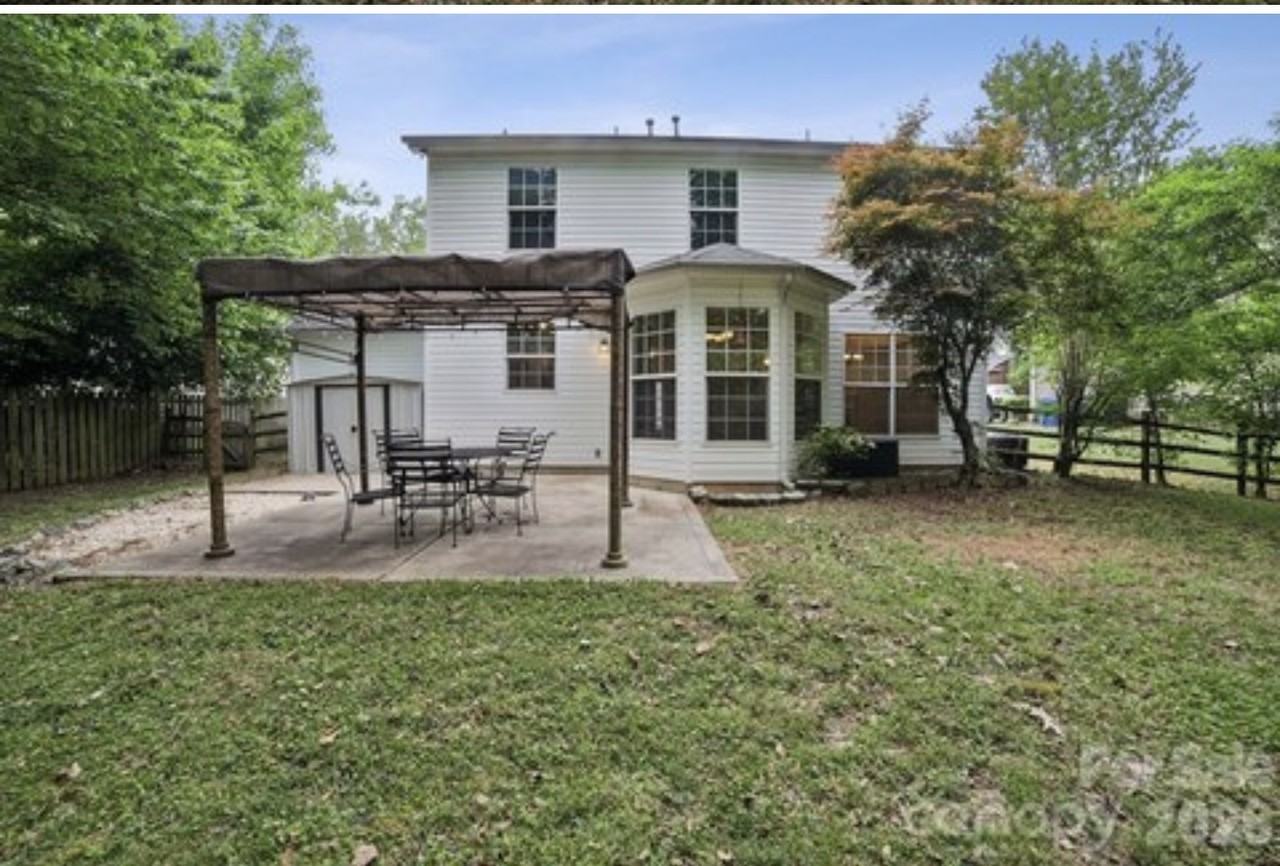 226 Misty Arbor Ln #NA - Photo 3 of 21