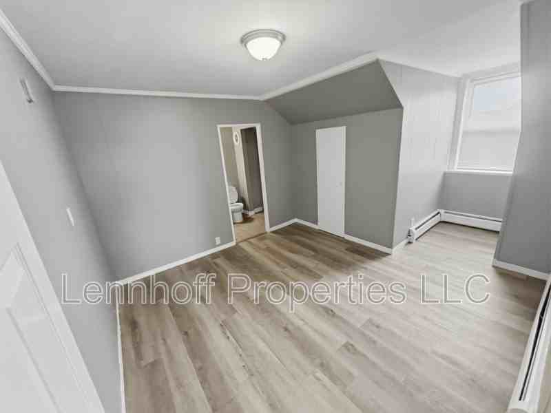 417 Westford St - Photo 6 of 11