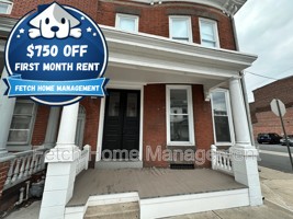 featured image of 701 Walnut St #1