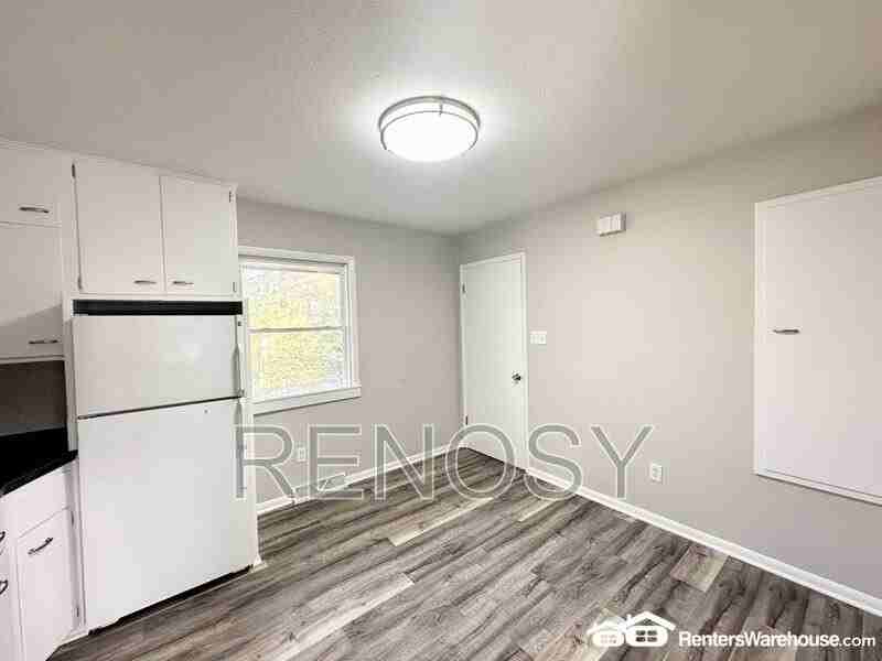 3315 Se 4th St - Photo 5 of 15