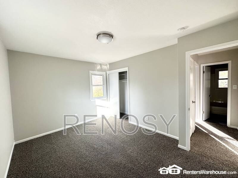 3315 Se 4th St - Photo 7 of 15
