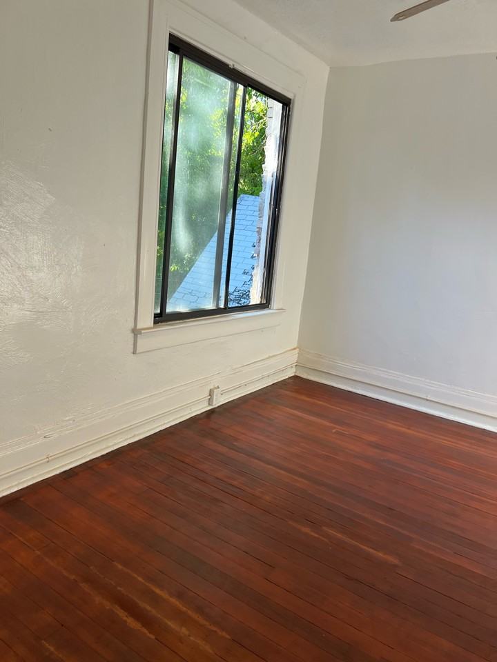 938 S 800 E #2 - Photo 7 of 24