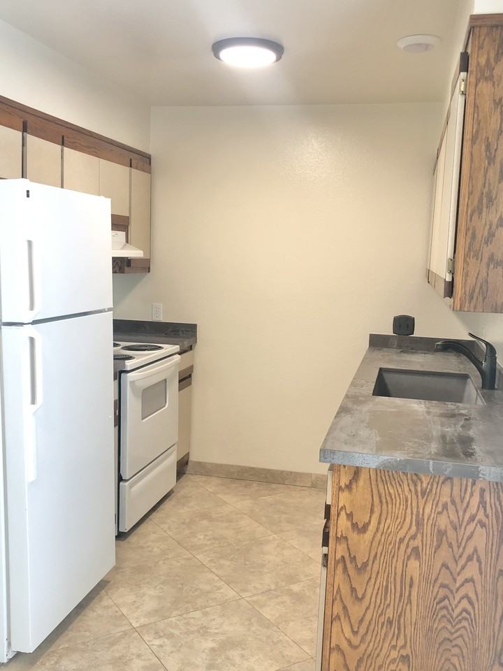 314 Hewett St #NA - Photo 6 of 20