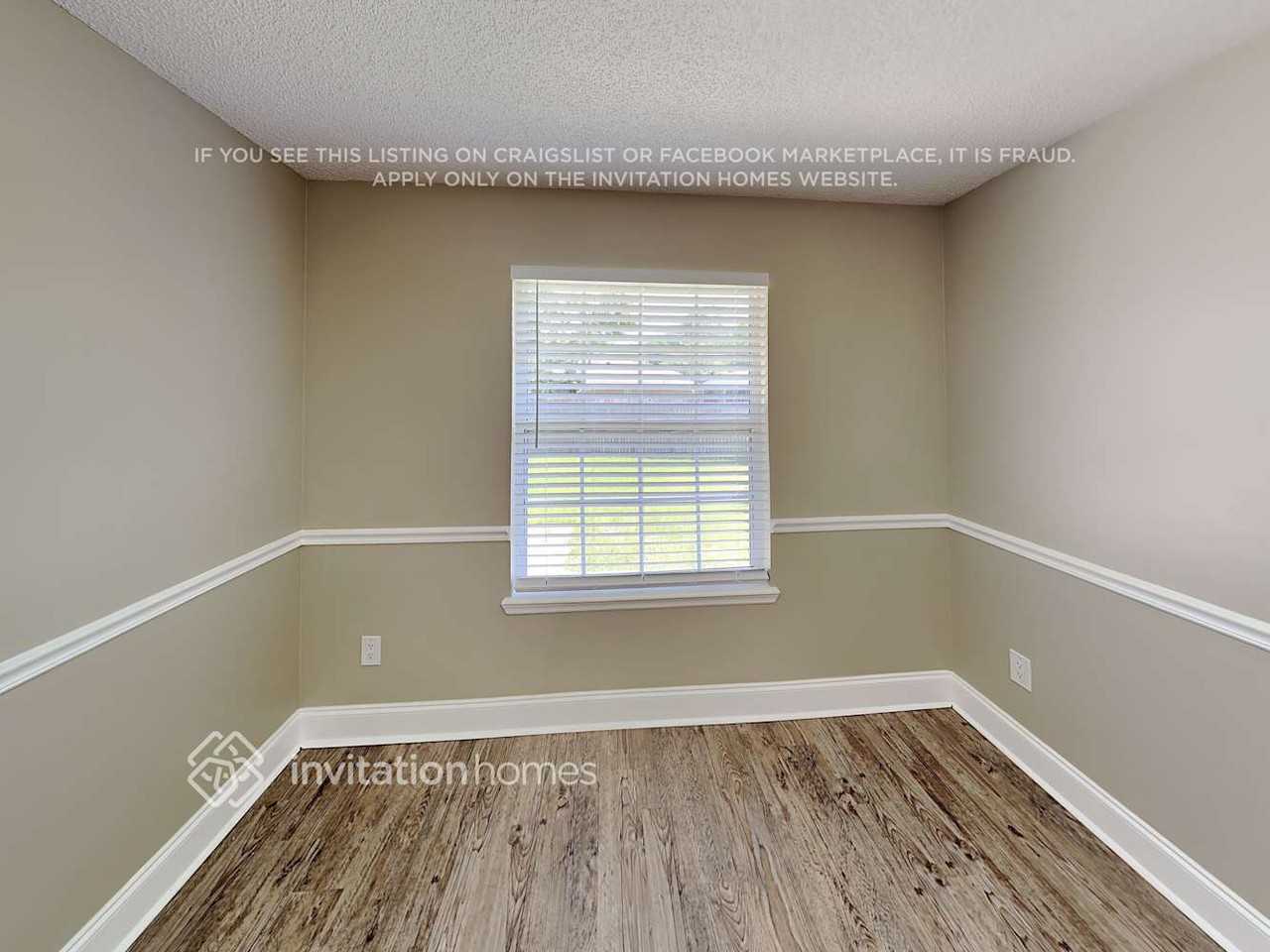 1250 Pirates Cove Ln - Photo 5 of 18