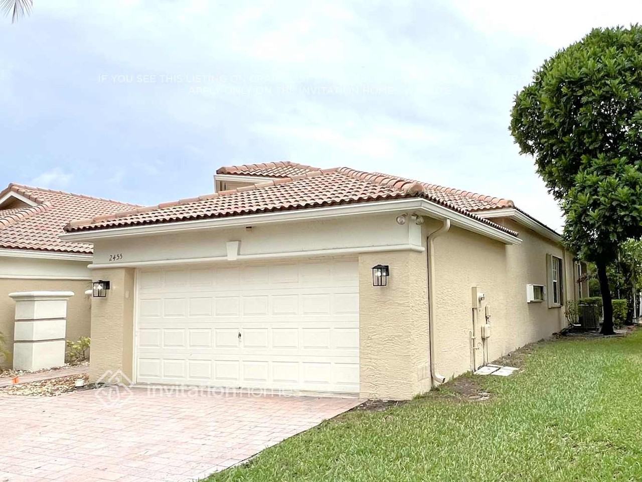 2455 Sandy Cay - Photo 2 of 14