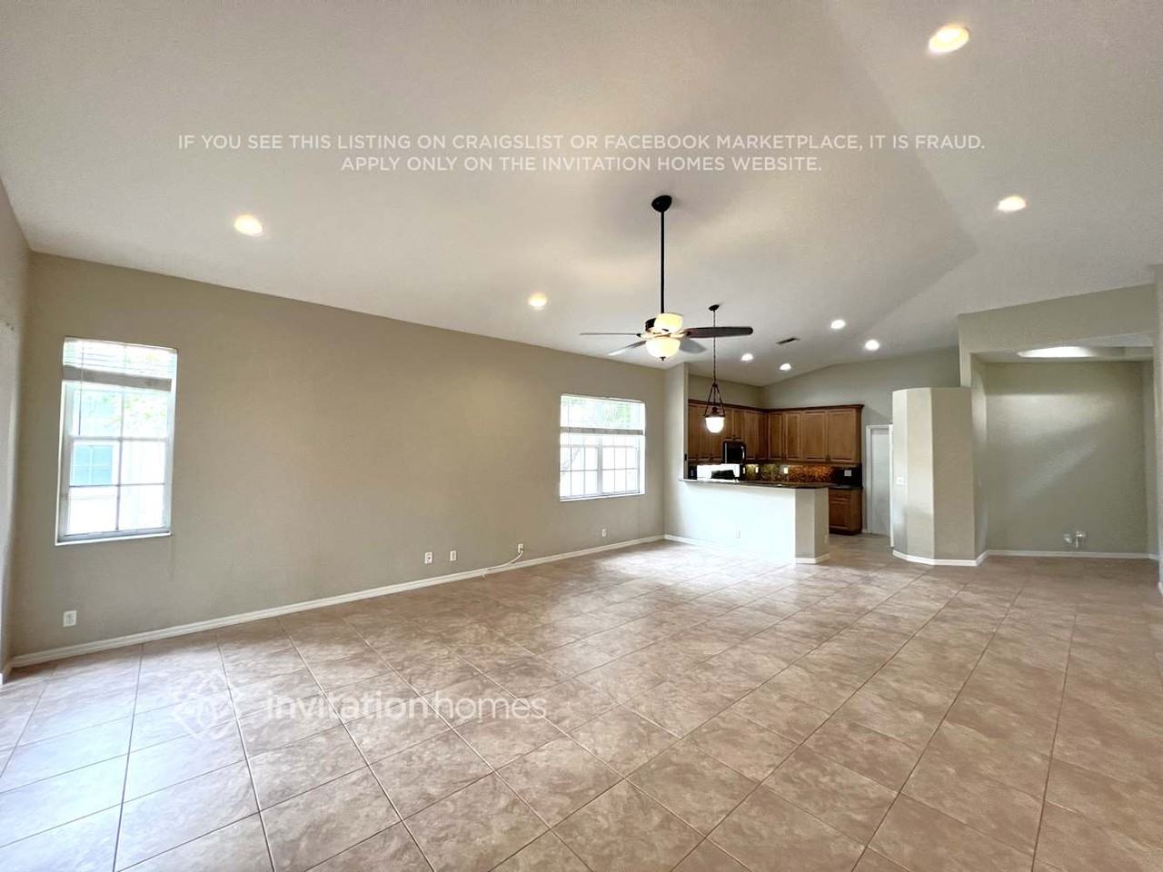 2455 Sandy Cay - Photo 4 of 14