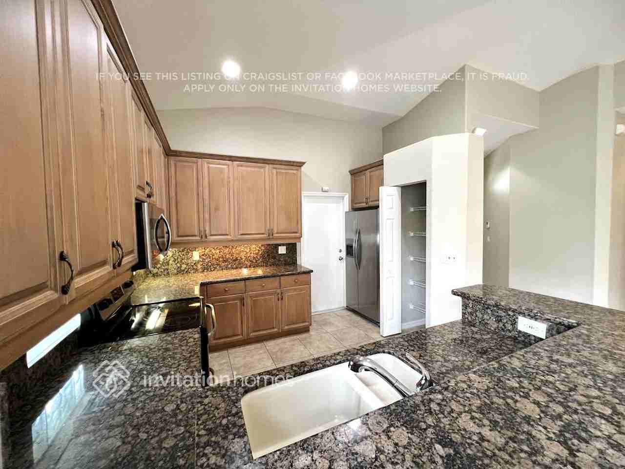 2455 Sandy Cay - Photo 6 of 14