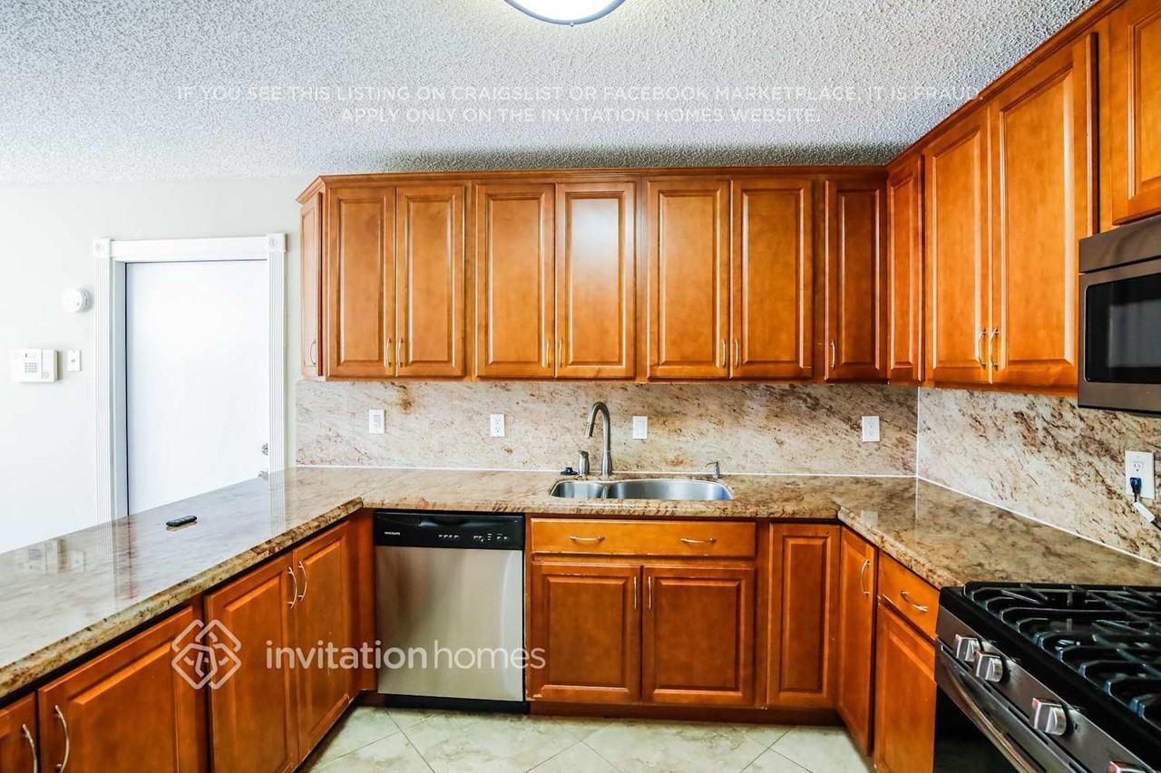 4931 Messana Ter - Photo 5 of 16