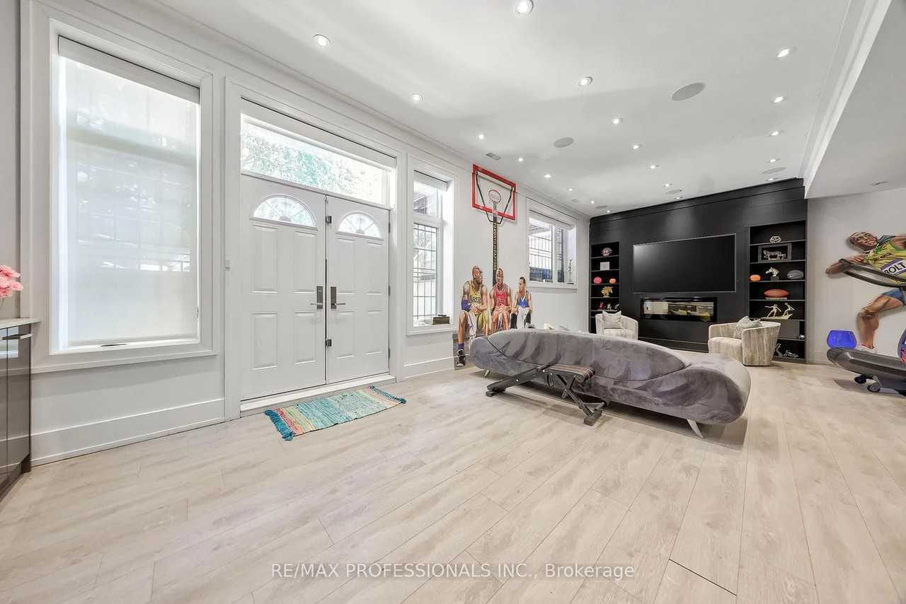 29 Avon Park Drive - Photo 41
