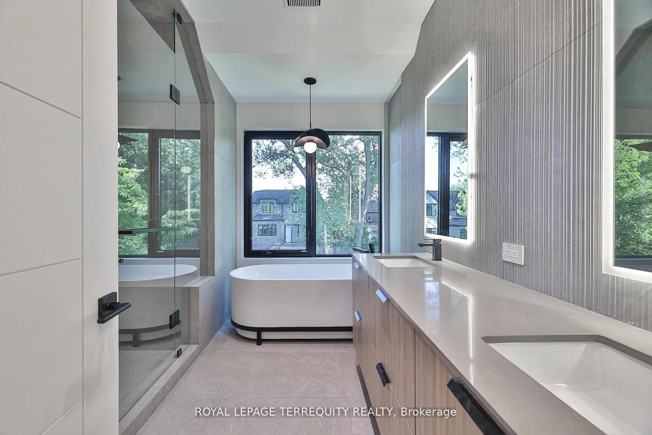 741 Woburn Avenue - Photo 23