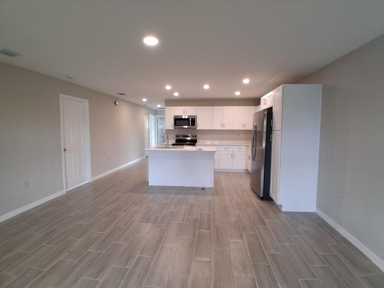 357 Grant Blvd - Photo 7 of 20