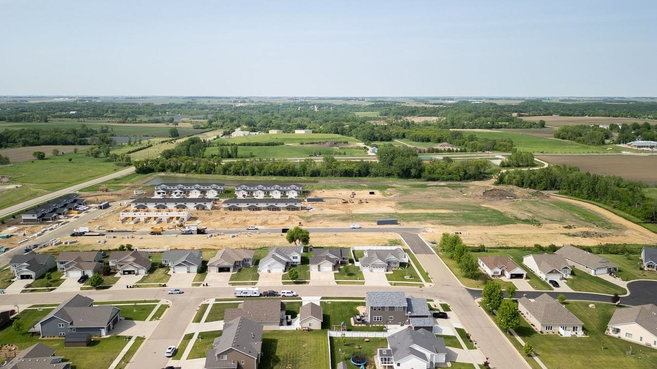 Raegan Estates: New Townhomes in Kasson, MN - Photo 4 of 26