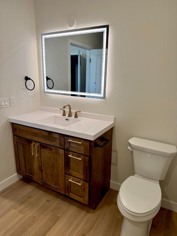 Jefferson Square Apartments Building 2 - Photo 6 of 16