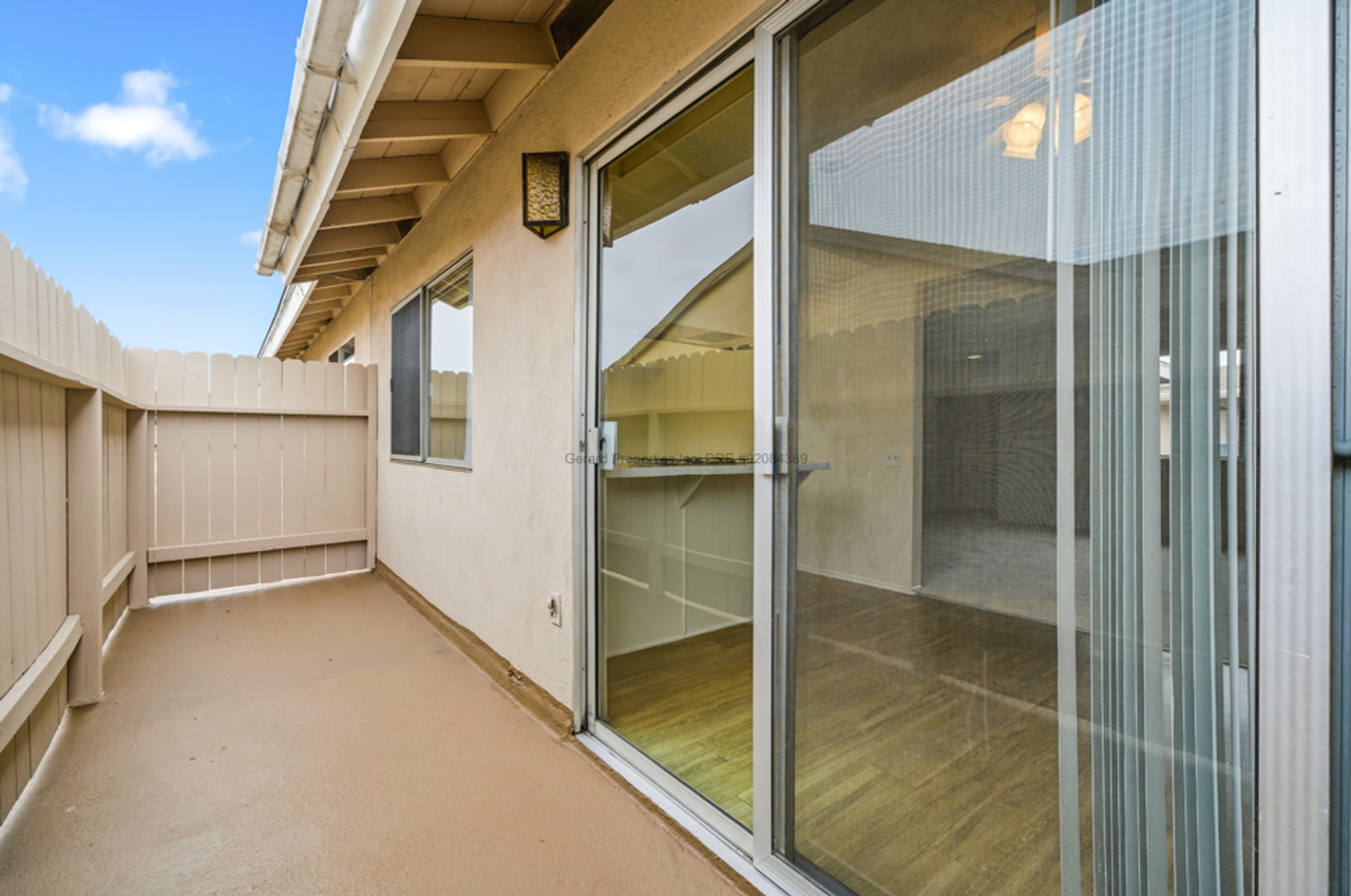 7280 Corsican Dr - Photo 4 of 17