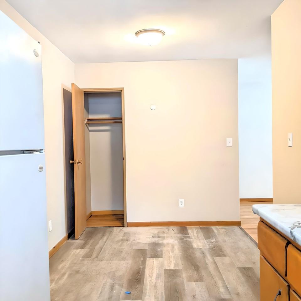 1269 Cook Ave E #1269-005 - Photo 5 of 22