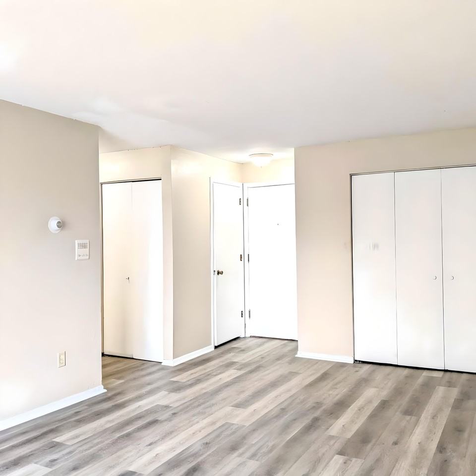 1865 Magnolia Ave E #1865-203 - Photo 4 of 20