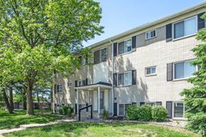 featured image of 12611 Memorial St
