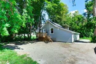 138 Memorial Ave - Photo 1 of 1
