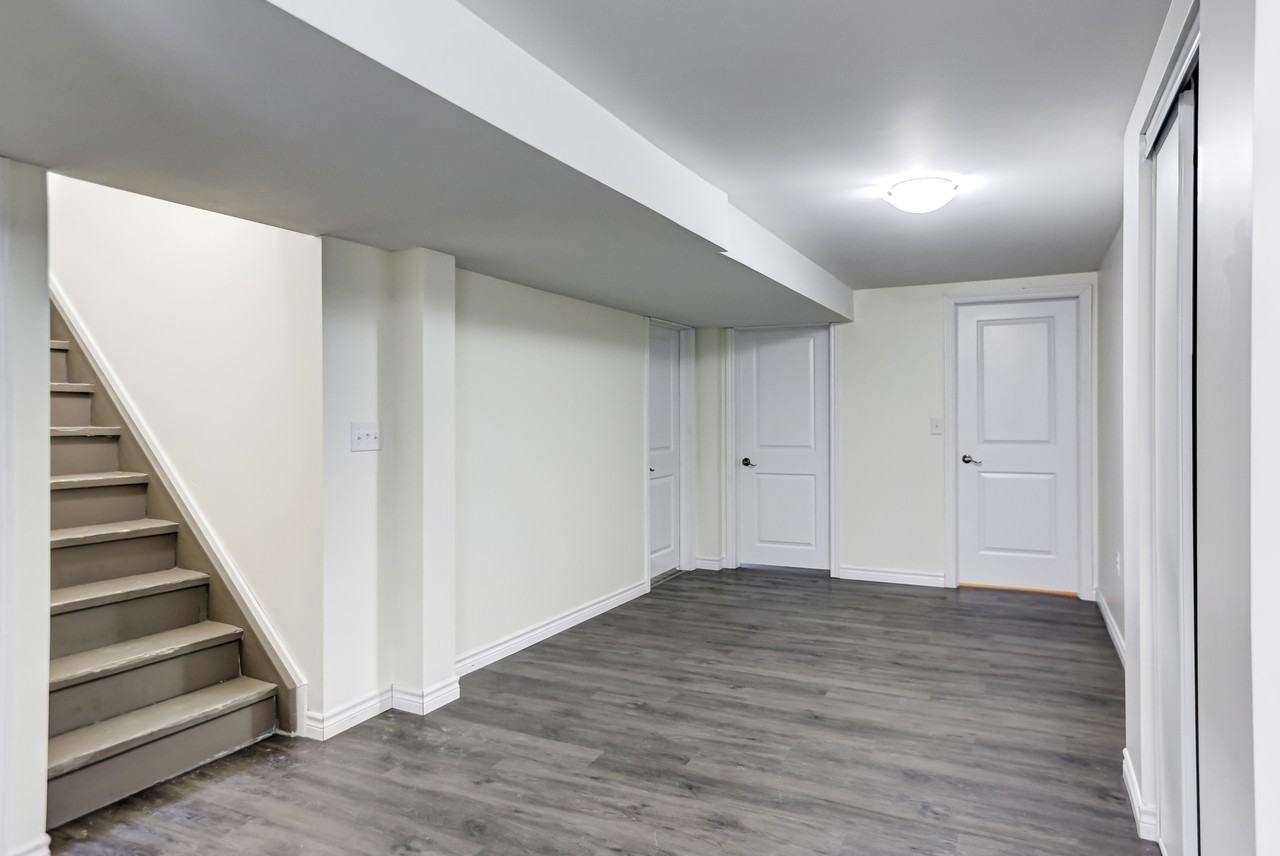 5 Daphne Cres - Photo 4 of 17