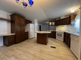 featured image of 1405 Harper Dr #1