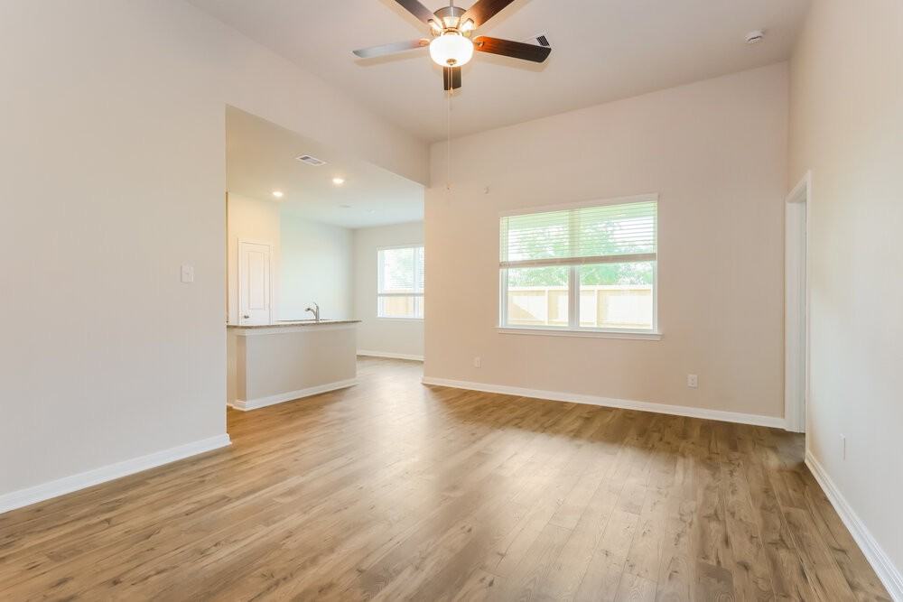 412 San Miguel Creek Dr - Photo 4 of 16