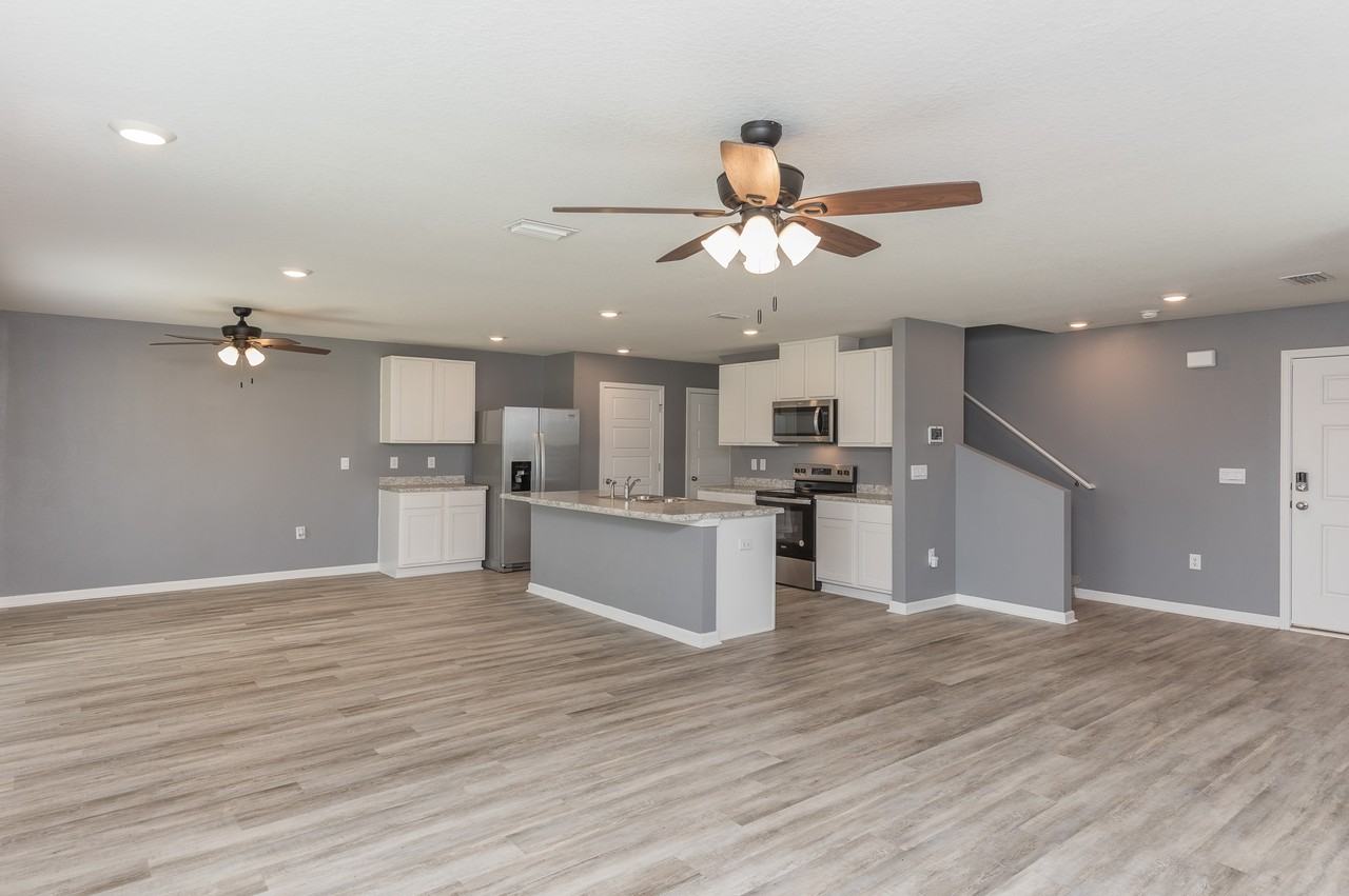 5720 Blackhorse Cir #1 - Photo 2 of 32