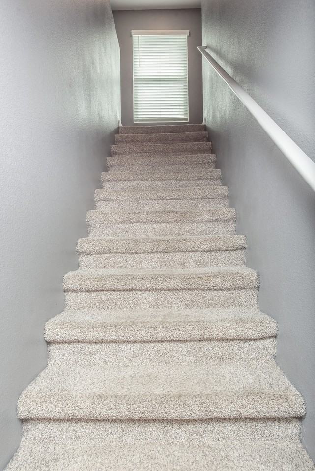 5720 Blackhorse Cir #1 - Photo 7 of 32