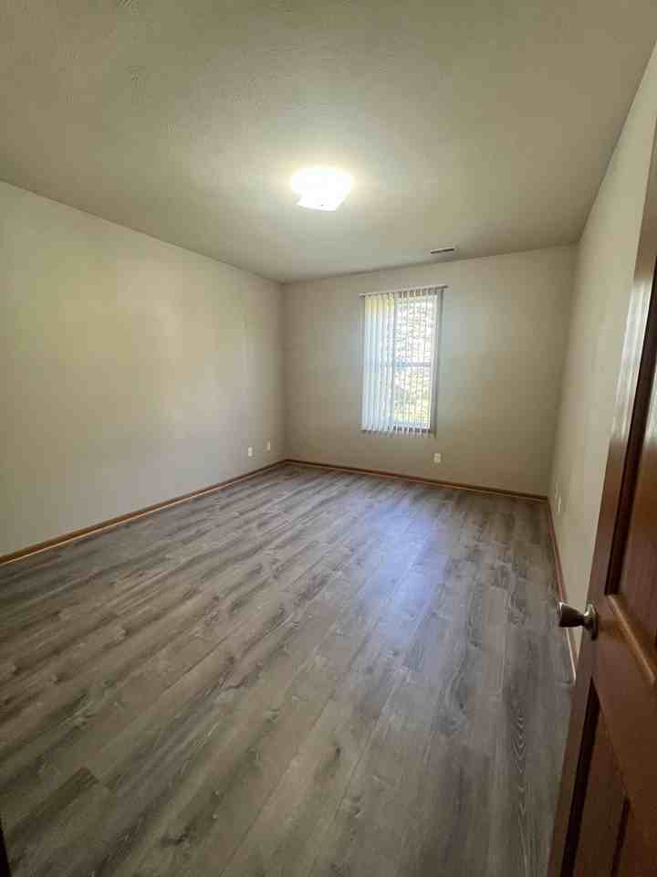 10180 - 3 Clearwing Lane #1 - Photo 5 of 12